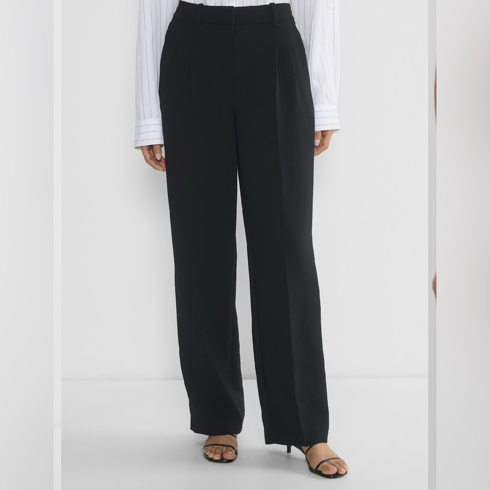Aritzia Effortless Pants - Black